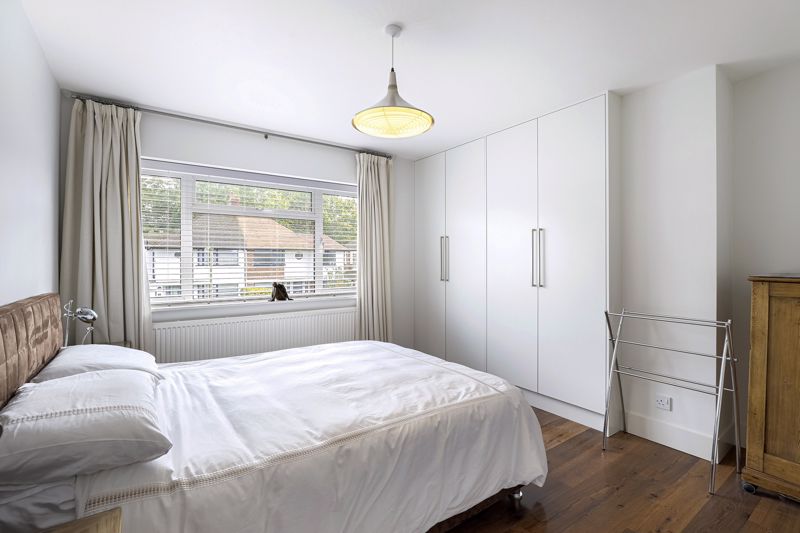 Bedroom - click for photo gallery